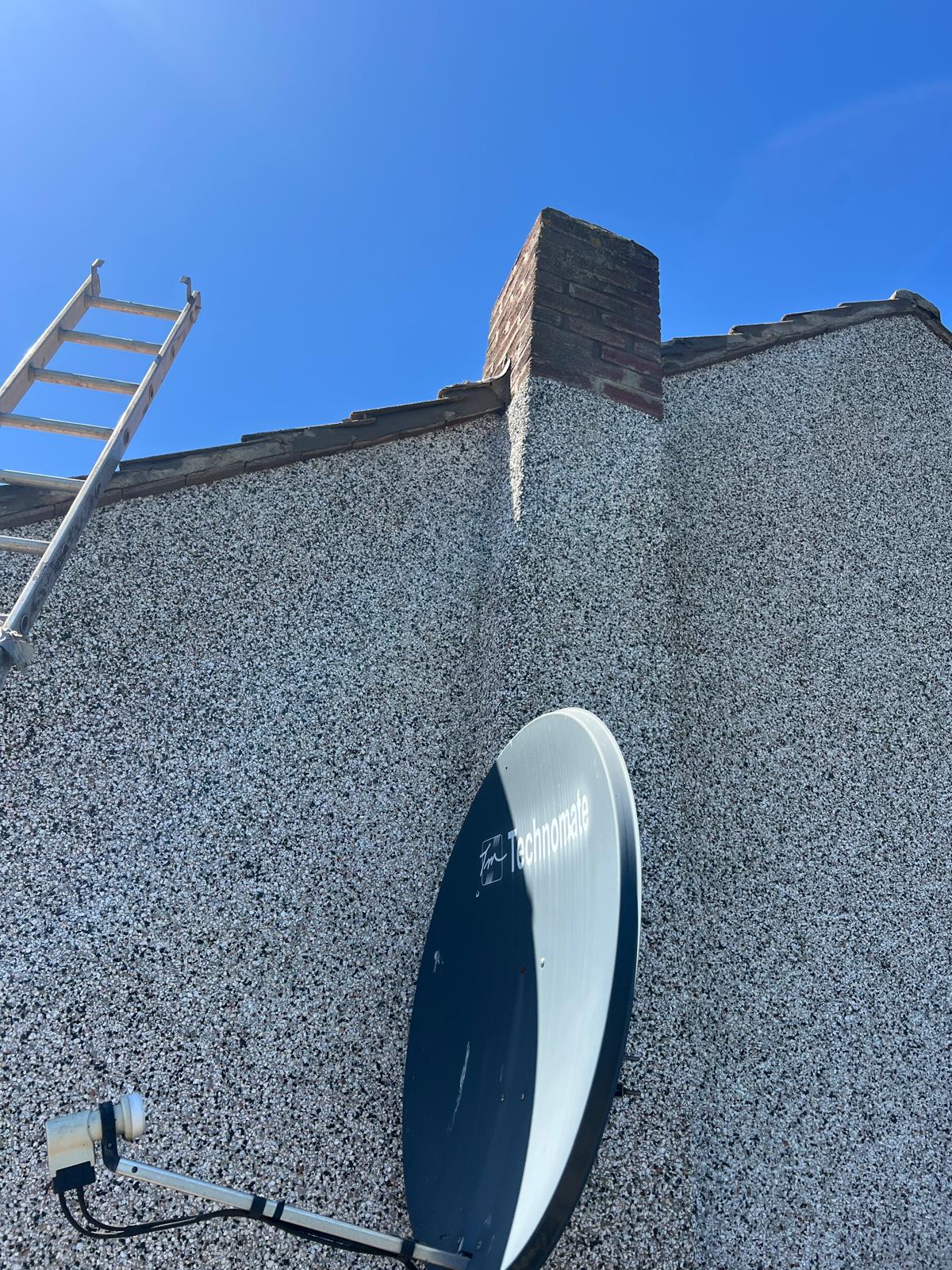 Roof Cleaning in Nn18