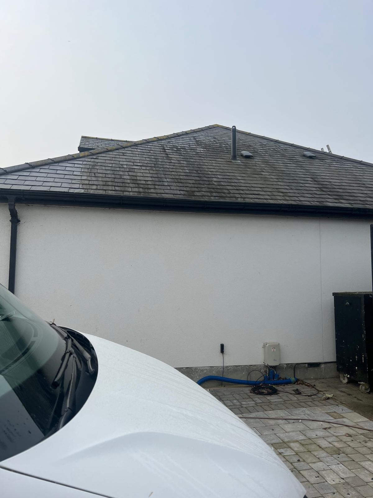 Roof Cleaning in Romford RM4