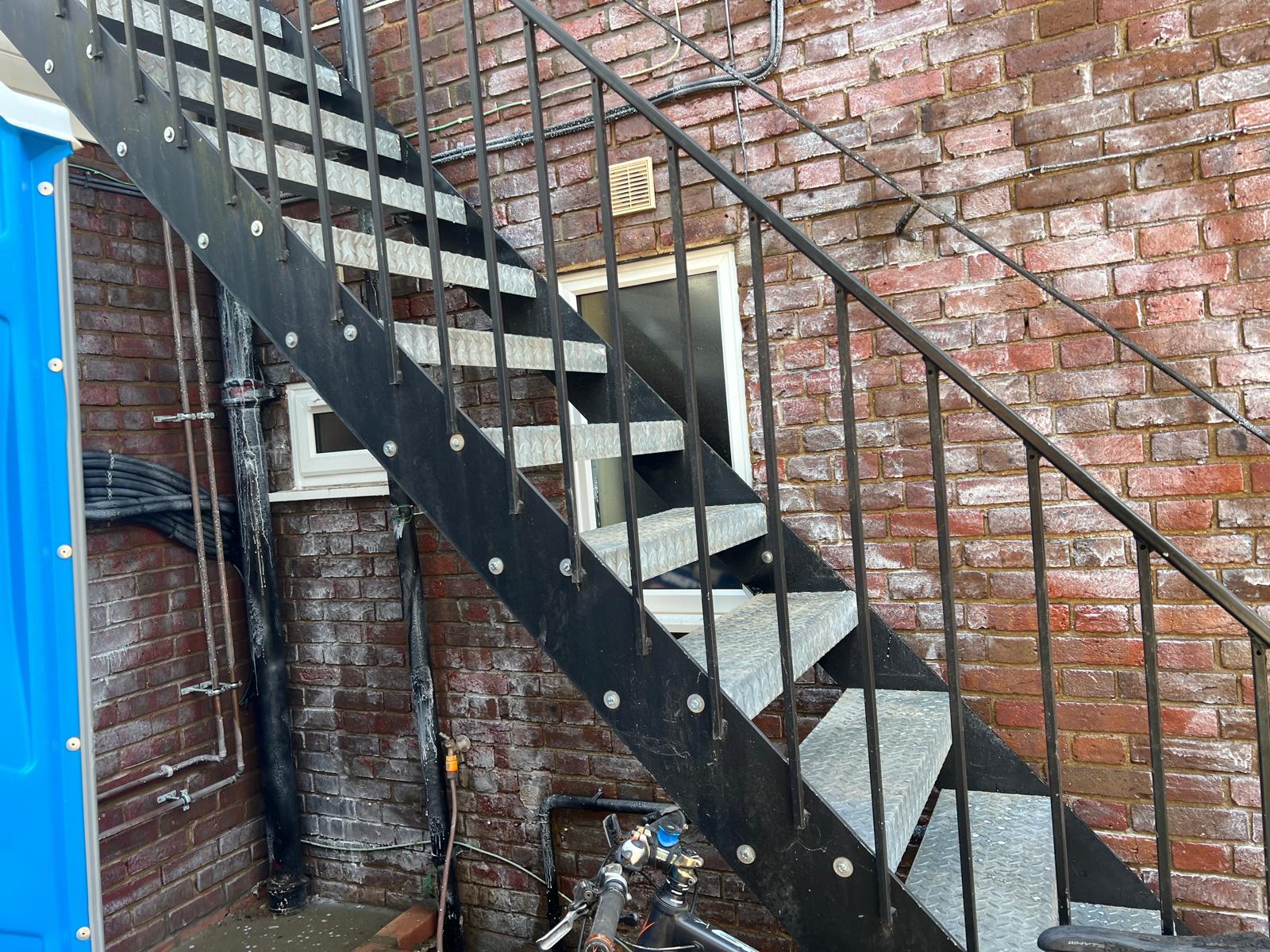 Cleaning,repairing and masonry cream In HP7