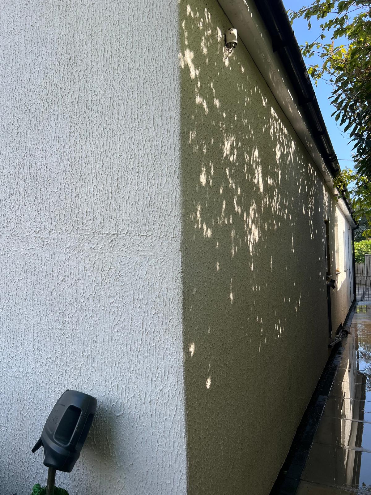 Roof Cleaning in Nn18